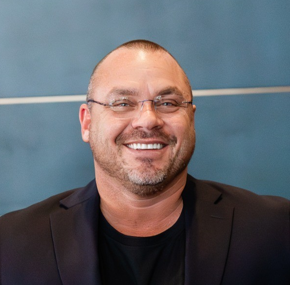 Justin Goodbread headshot